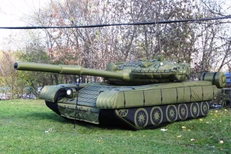 光泽军用充气坦克